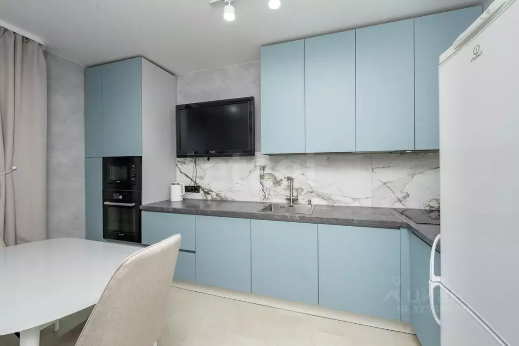 3-к кв. Пермский край, Пермь Уфимская ул., 10А (90.2 м) - Фото 2