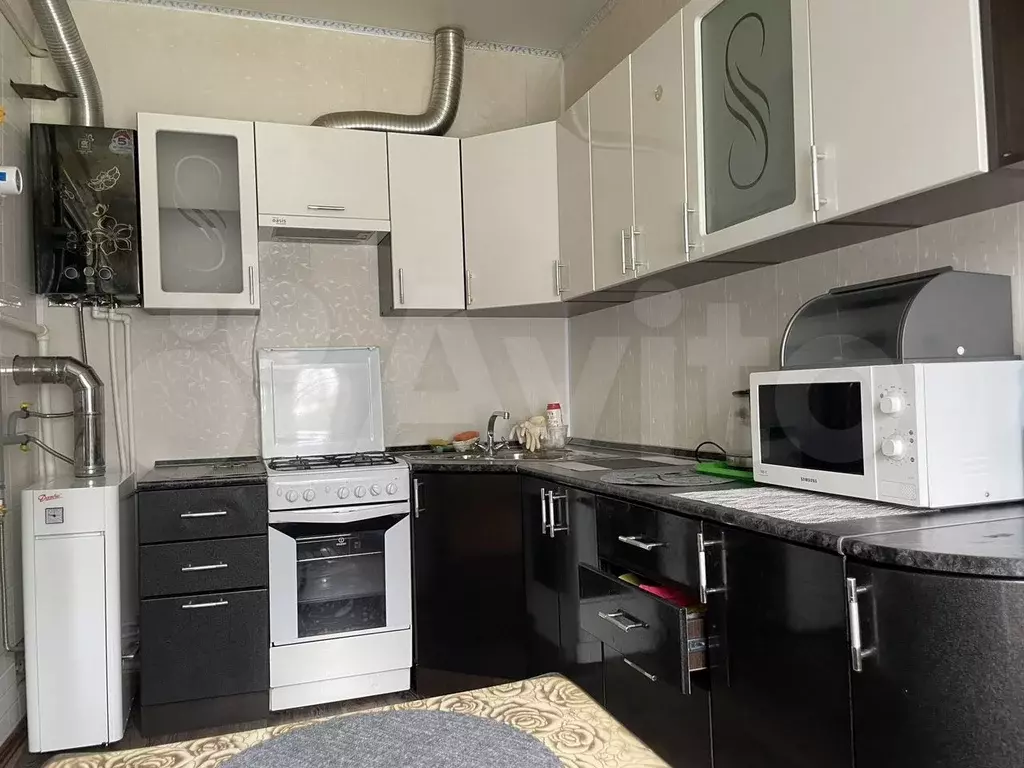 1-к. квартира, 35 м, 1/1 эт. - Фото 0