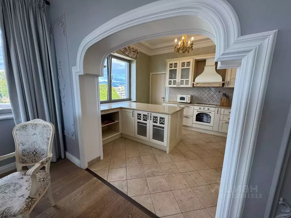 3-к кв. Краснодарский край, Сочи Центральный мкр, ул. Кубанская, 12Б ... - Фото 1