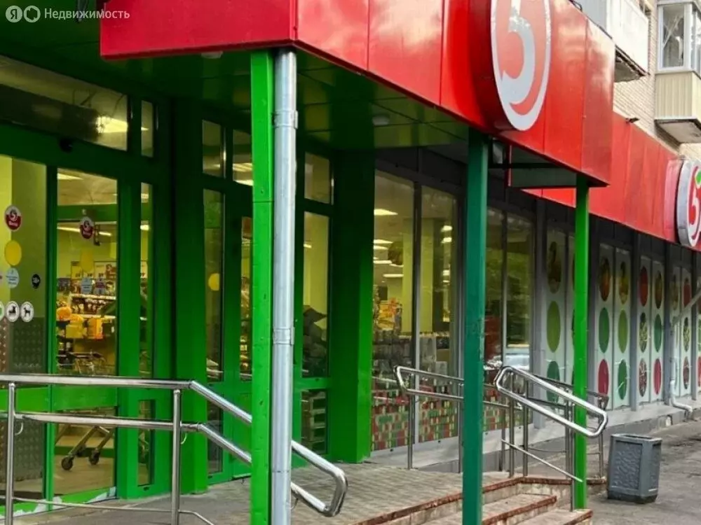 Торговая площадь (440 м) - Фото 1