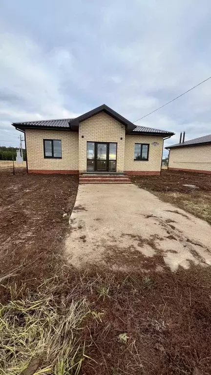 Дом в Татарстан, Высокогорский район, с. Усады, Удачный кп ул. ... - Фото 1