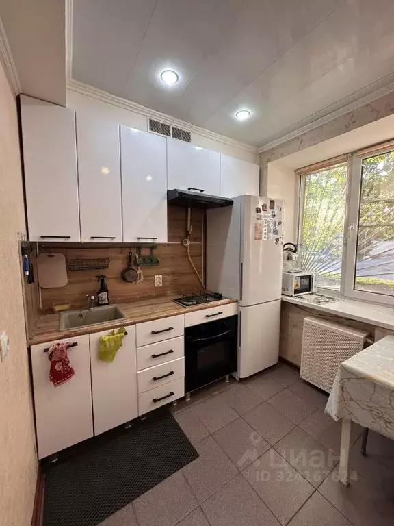 2-к кв. Татарстан, Казань ул. Воровского, 5 (42.4 м) - Фото 2