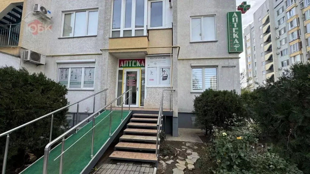 Торговая площадь в Крым, Евпатория ул. 9 Мая, 45А (83 м) - Фото 1