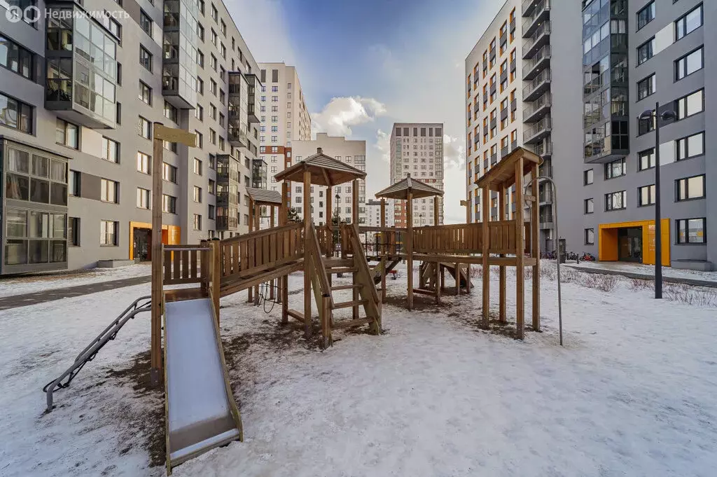 Квартира-студия: Екатеринбург, улица Чемпионов, 15 (29 м) - Фото 1