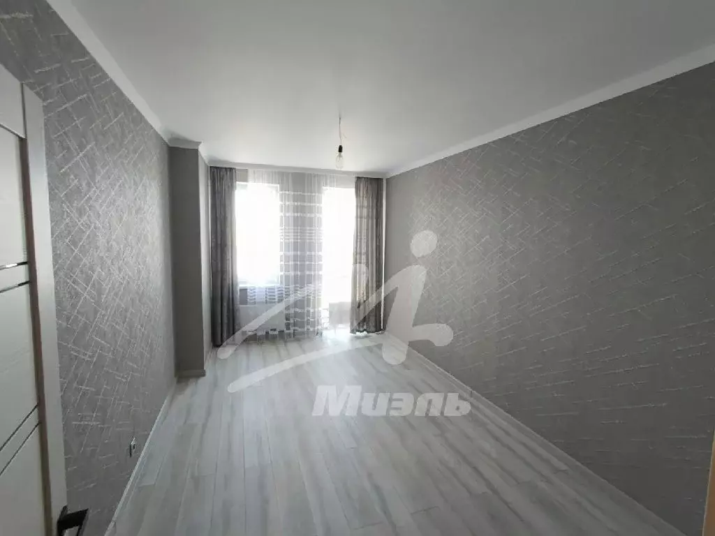 Продается 2-комнатная квартира - Фото 1