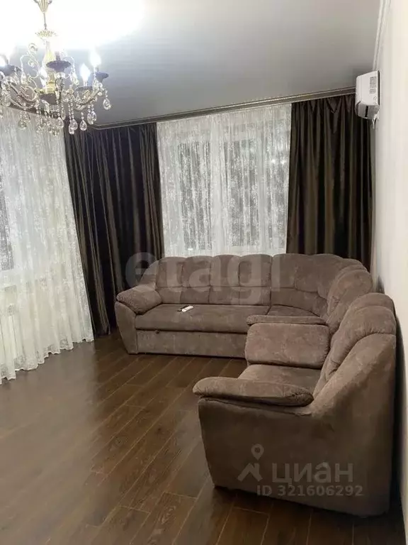 2-к кв. Северная Осетия, Владикавказ ул. Генерала Дзусова, 6В (89.0 м) - Фото 2