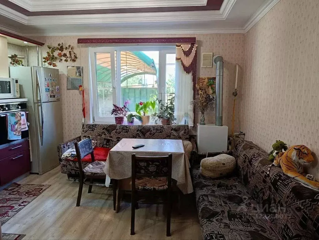 Дом в Крым, Симферопольский район, с. Пожарское ул. Винницкая (64 м) - Фото 1