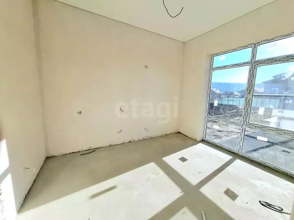 Дом в Адыгея, Майкопский район, Краснооктябрьское с/пос, пос. ... - Фото 1