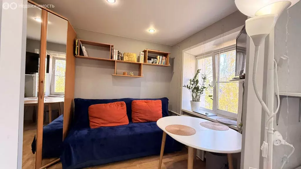 3-комнатная квартира: Киров, проезд Шаляпина, 5 (51.9 м) - Фото 1