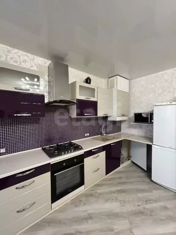 1-к кв. Калининградская область, Пионерский Донская ул., 6А (52.2 м) - Фото 1