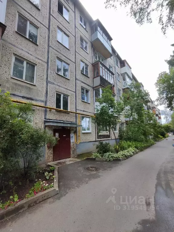 2-к кв. Псковская область, Псков Народная ул., 45 (43.0 м) - Фото 0