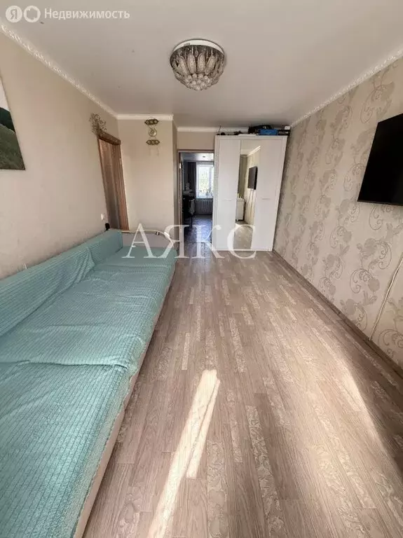 2-комнатная квартира: Ишимбай, проспект Ленина, 66 (45.7 м) - Фото 2