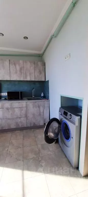 1-к кв. Саратовская область, Саратов ул. Имени Н.Г. Чернышевского, 130 ... - Фото 2