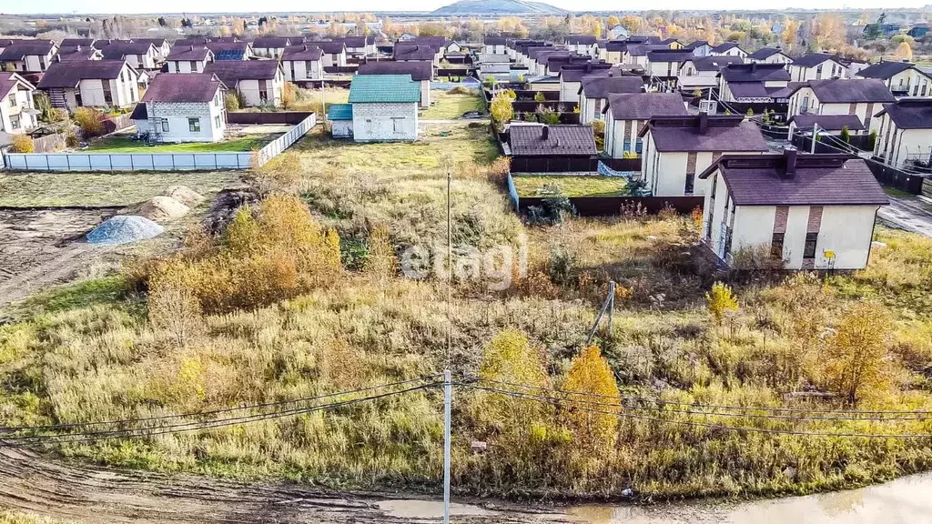 Участок в Ленинградская область, Гатчинский район, д. Вайя бул. ... - Фото 0