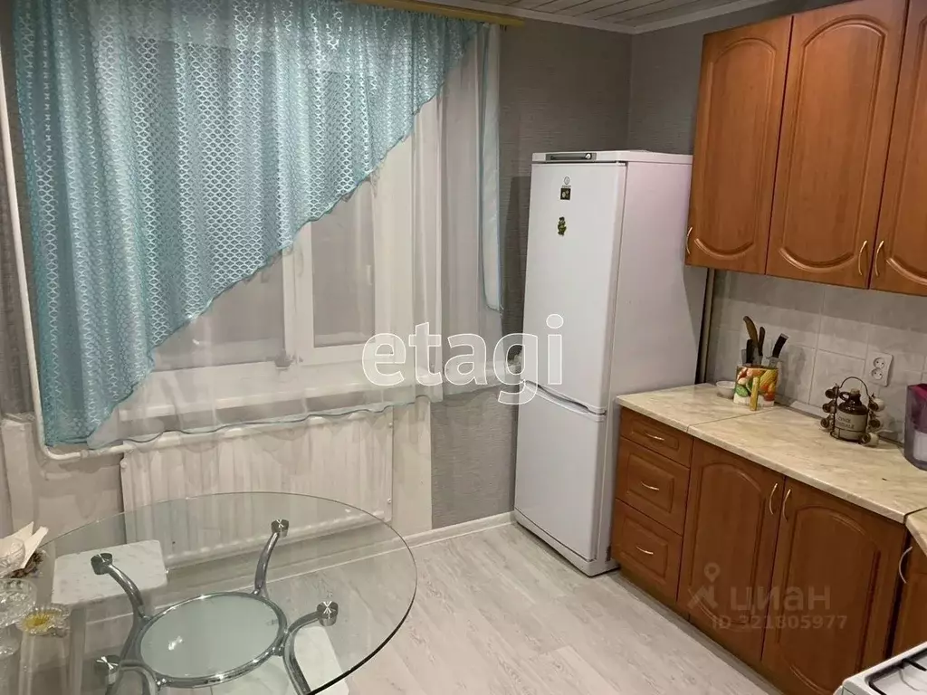 3-к кв. Ямало-Ненецкий АО, Новый Уренгой ул. 70-летия Октября, 1к6 ... - Фото 1