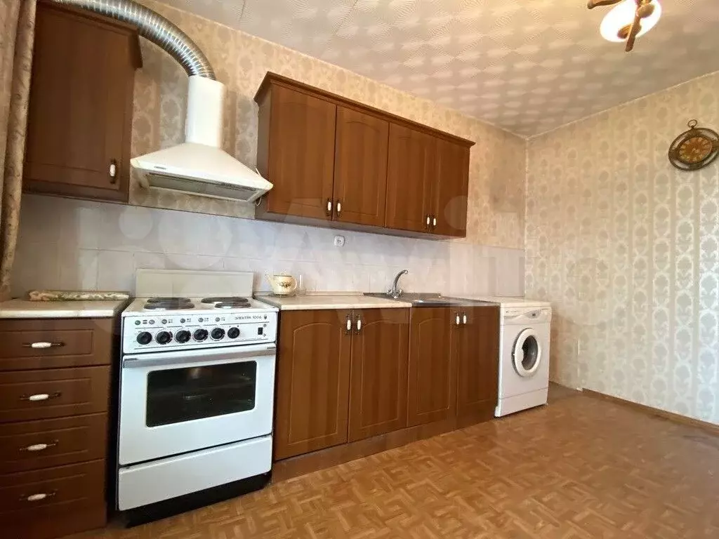 3-к. квартира, 79 м, 2/9 эт. - Фото 0