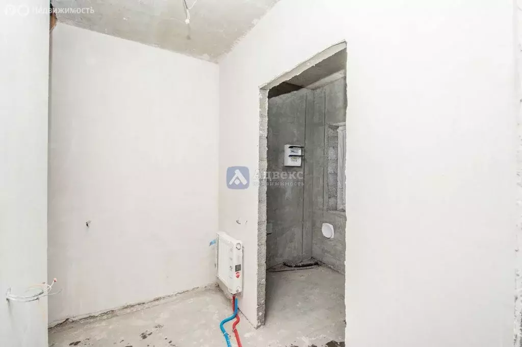 2-комнатная квартира: Тюмень, улица Алексея Рогожина, 46 (81.08 м) - Фото 2