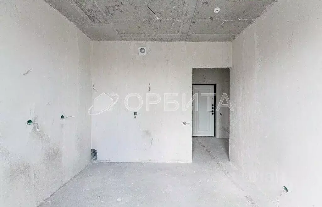 1-к кв. Тюменская область, Тюмень ул. Александра Звягина, 9 (35.6 м) - Фото 2