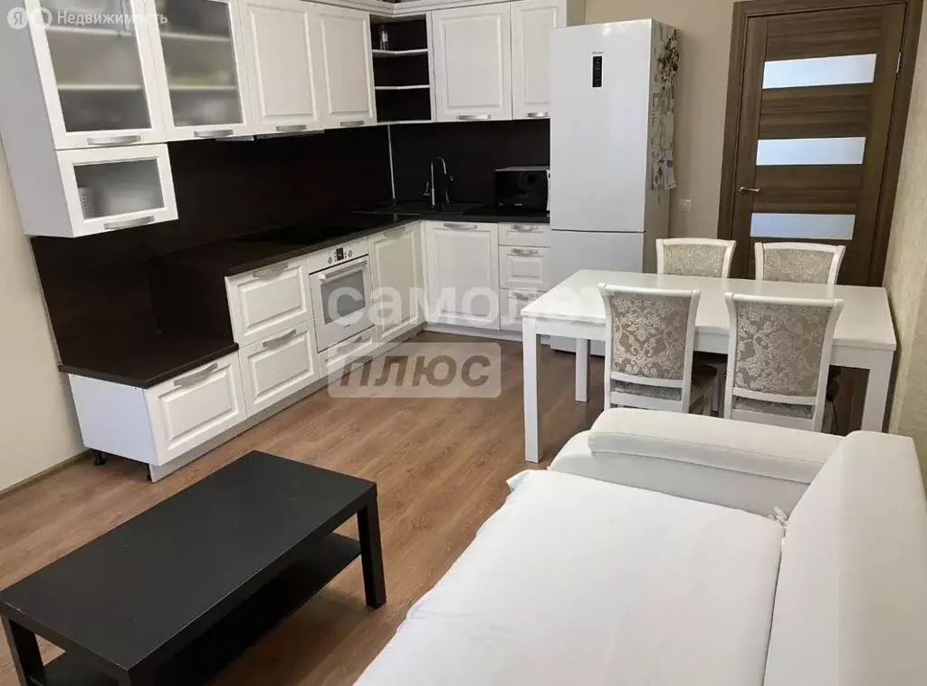2-комнатная квартира: Одинцово, Сколковская улица, 3В (64.3 м) - Фото 1