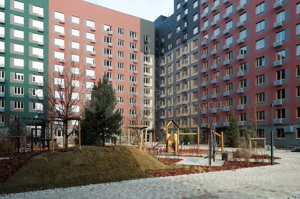 1-к кв. Тюменская область, Тюмень ул. Республики, 204к12 (37.4 м) - Фото 1