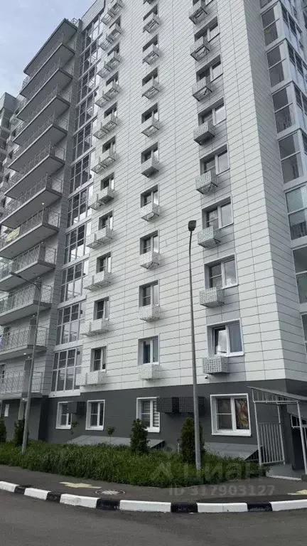2-к кв. Краснодарский край, Сочи ул. Добрая, 40 (58.5 м) - Фото 0