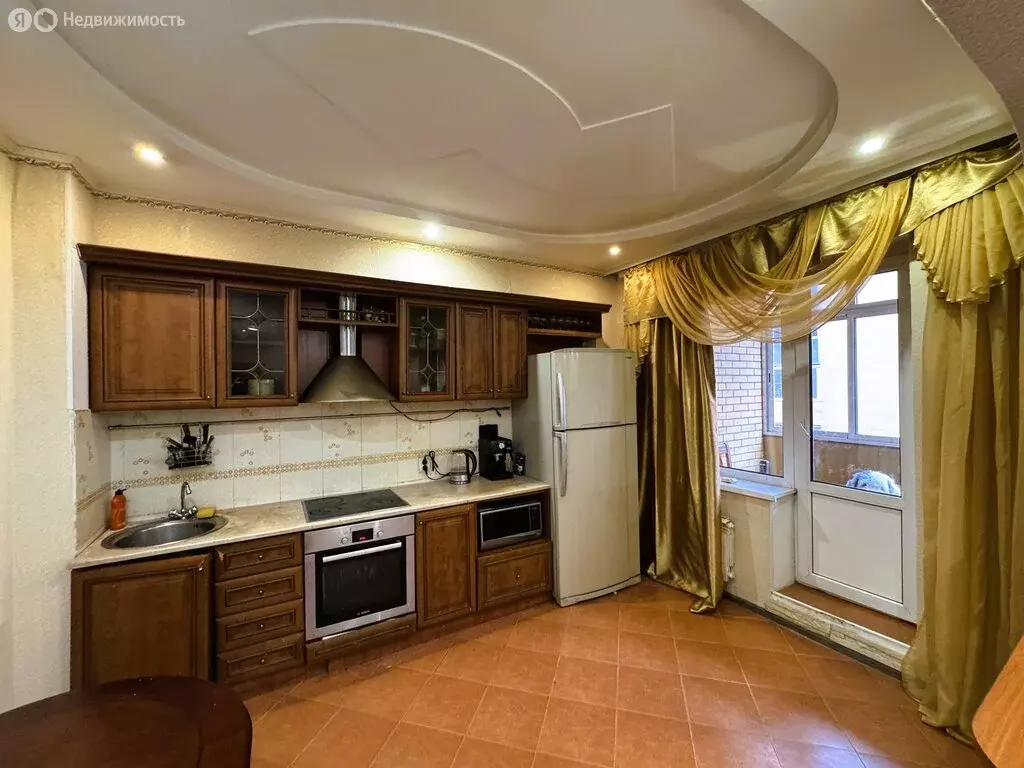 3-комнатная квартира: Иркутск, микрорайон Крылатый, 11 (91.6 м) - Фото 1