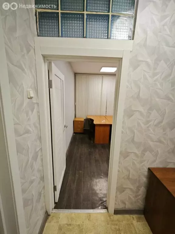 Офис (32 м) - Фото 1