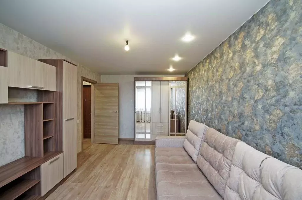 1-к кв. Омская область, Омск Заозерный мкр, ул. Коммунальная (30.2 м) - Фото 1