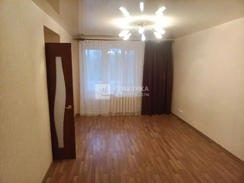 Продается 2-комнатная квартира - Фото 1