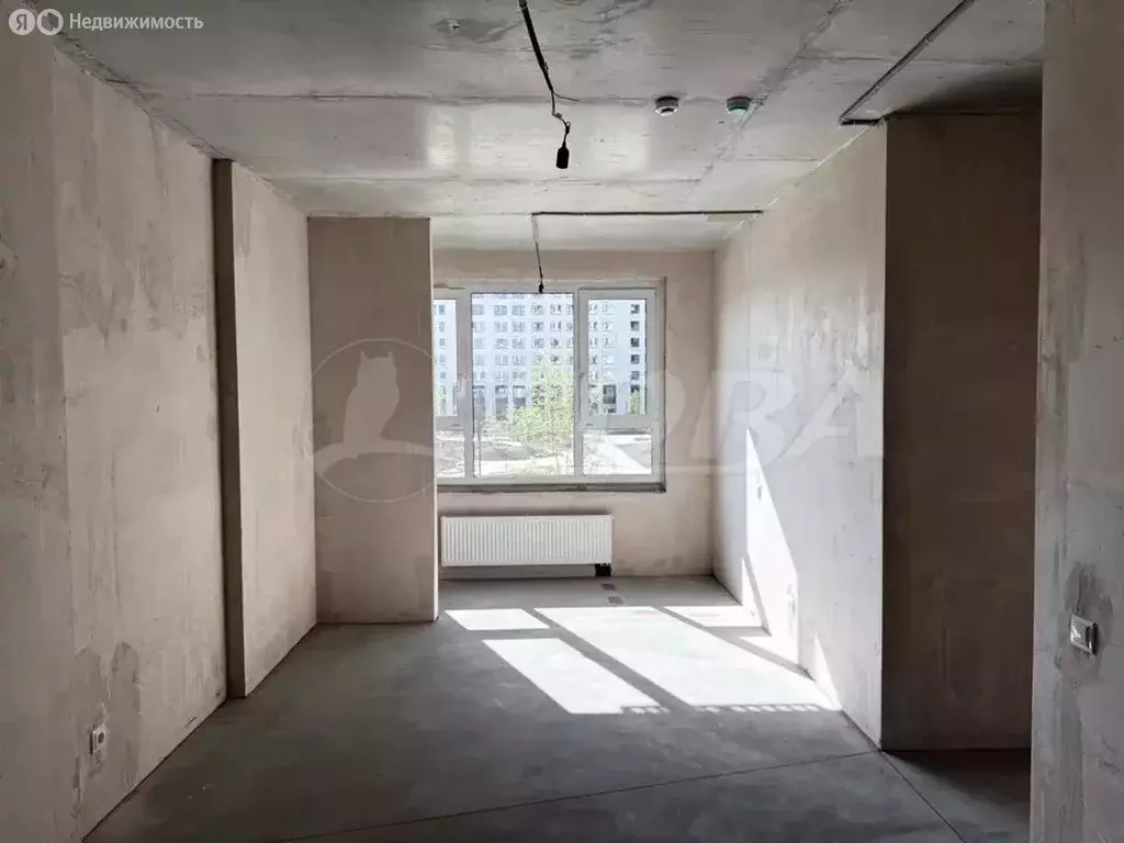 2-комнатная квартира: Тюмень, улица Евгения Войнова, 3к2 (59 м) - Фото 1
