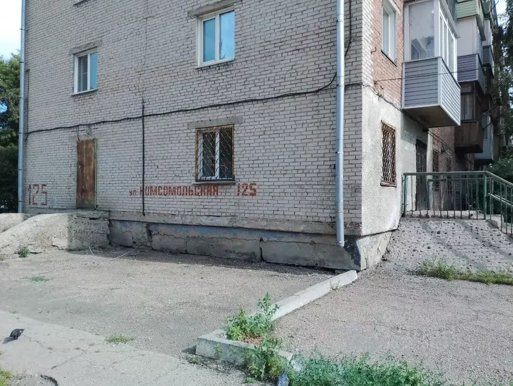 Помещение свободного назначения в Алтайский край, Рубцовск ... - Фото 1