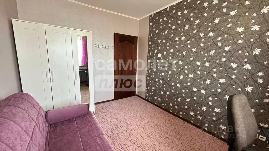 3-к кв. Приморский край, Владивосток ул. Адмирала Кузнецова, 53/1 ... - Фото 1
