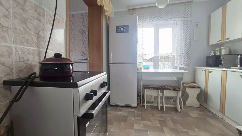 Дом в Томская область, Асино ул. Имени Макарова, 9 (50 м) - Фото 0