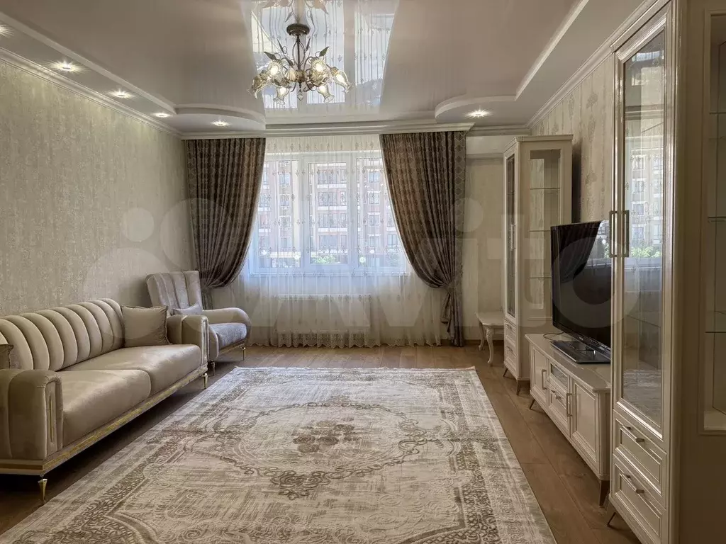 3-к. квартира, 85 м, 2/16 эт. - Фото 0