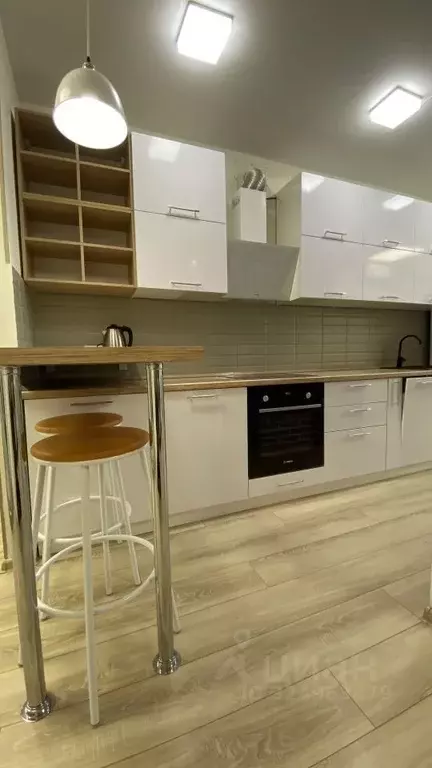 Студия Белгородская область, Белгород ул. Семейная, 21 (31.0 м) - Фото 2