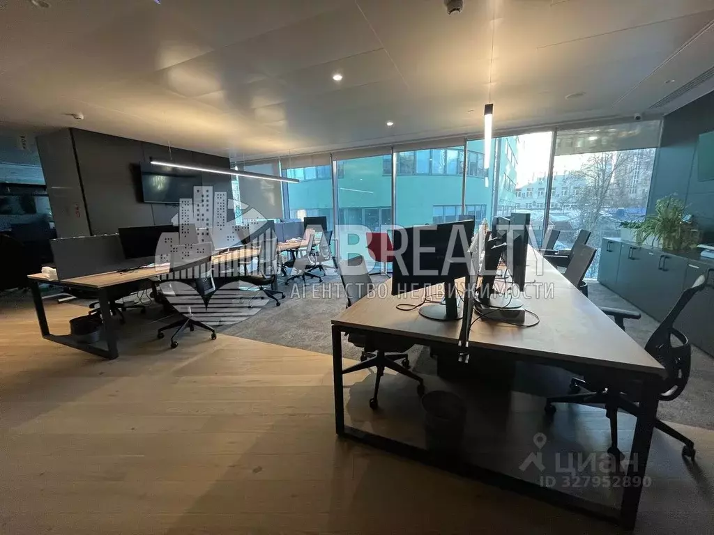 Офис в Москва Цветной бул., 2 (1670 м) - Фото 1