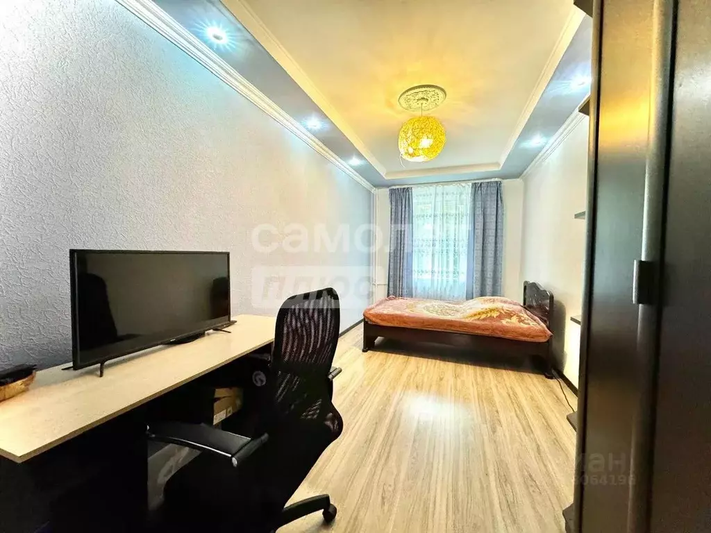 3-к кв. Калужская область, Калуга ул. Салтыкова-Щедрина, 52 (82.0 м) - Фото 1