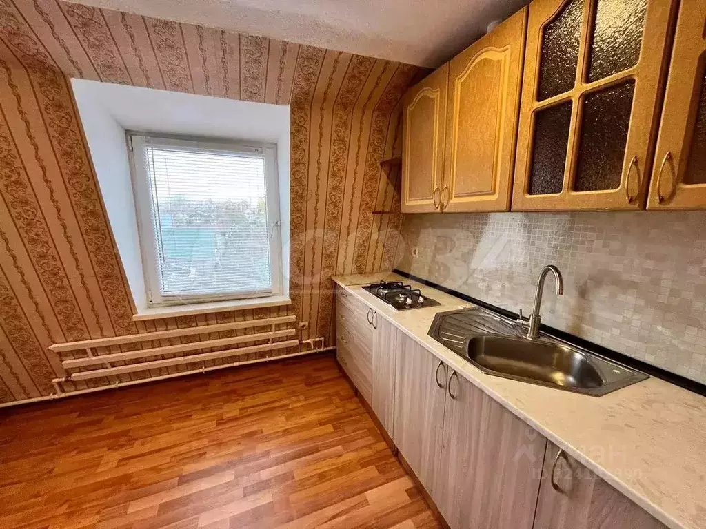 3-к кв. Тюменская область, Тюмень ул. Гастелло, 3 (60.0 м) - Фото 1