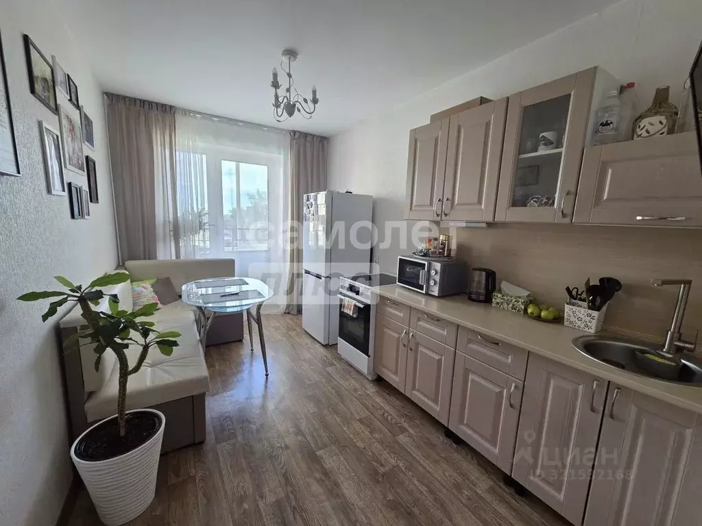 1-к кв. Свердловская область, Первоуральск ул. Сакко и Ванцетти, 10 ... - Фото 1