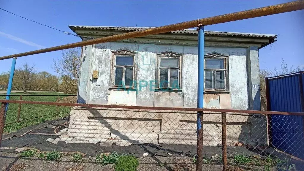 Дом в Белгородская область, Новооскольский городской округ, Погромец ... - Фото 0
