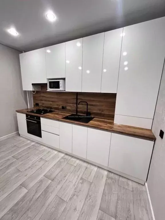 1-к кв. Татарстан, Набережные Челны ул. Николая Иванцова, 7 (41.4 м) - Фото 1