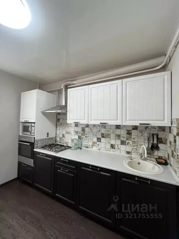 2-к кв. Удмуртия, Ижевск Нижняя ул., 32 (55.0 м) - Фото 0