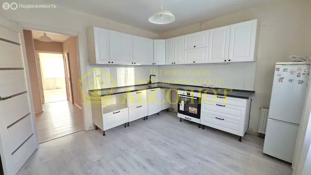 3-комнатная квартира: Ревда, улица Максима Горького, 58 (82 м) - Фото 1