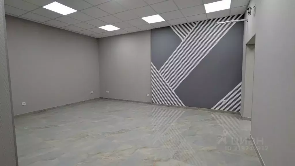 Помещение свободного назначения в Краснодарский край, Новороссийск ул. ... - Фото 1