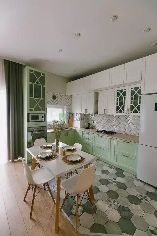 Коттедж в Астраханская область, Астрахань ул. Маркина, 64 (181 м) - Фото 2