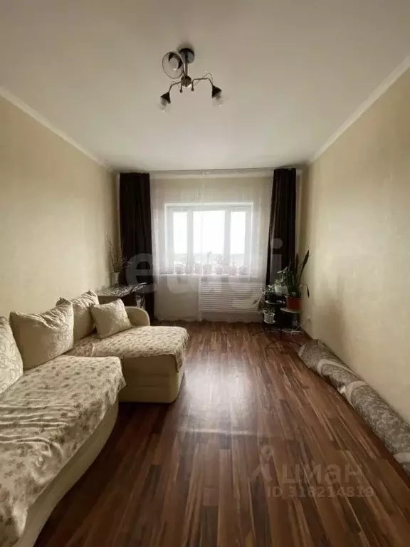 2-к кв. Коми, Усинск Воркутинская ул., 21 (58.2 м) - Фото 0