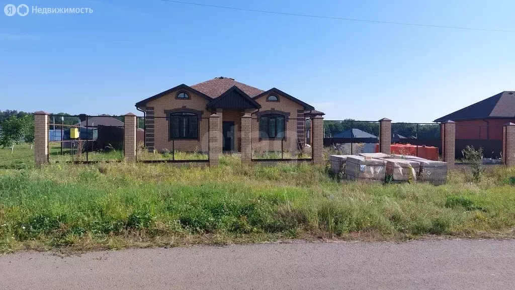 Дом в Строитель, Тихая улица (85 м) - Фото 1