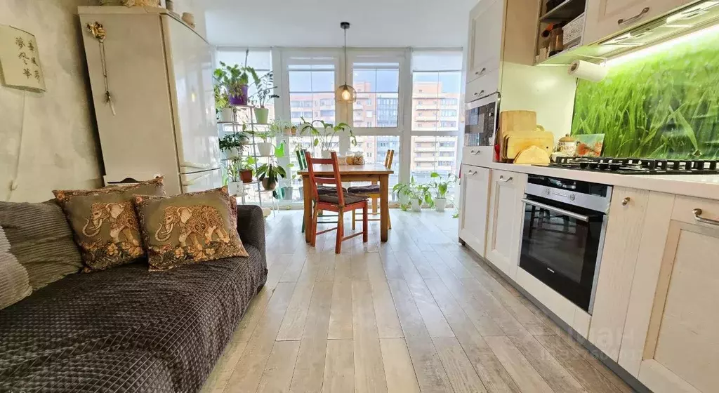 2-к кв. Ленинградская область, Гатчина ул. Хохлова, 8 (75.0 м) - Фото 1