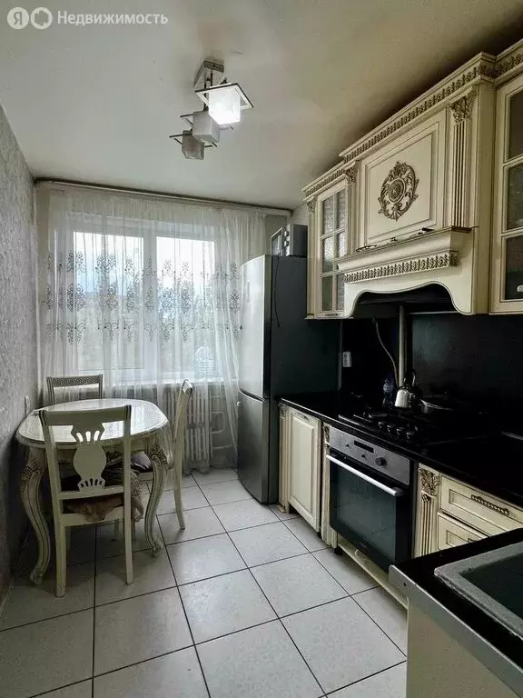 3-комнатная квартира: Волжский, улица Мира, 86 (64.6 м) - Фото 0