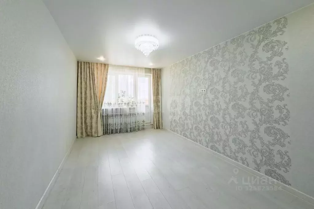 3-к кв. Ульяновская область, Ульяновск Локомотивная ул., 33 (74.7 м) - Фото 1